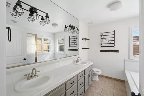 Bath - 345 S Acacia Dr, Lemoore, CA 93245 photo 6 of 7
