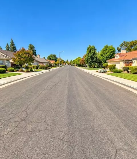 View/Area - 2173 E Ryan Ave, Fresno, CA 93720 photo 1 of 2