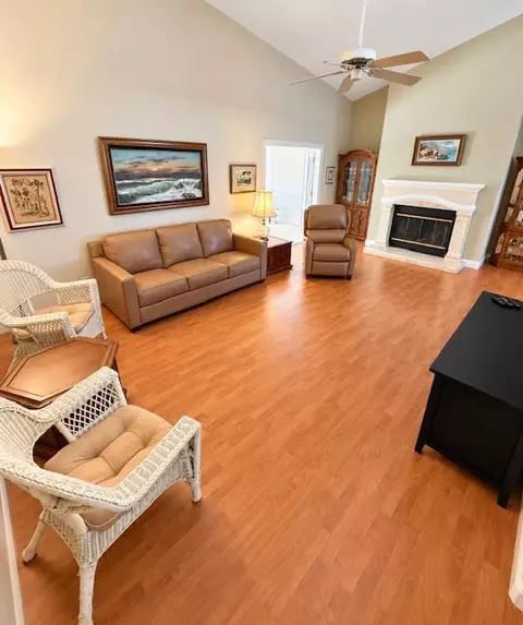 Living - 2173 E Ryan Ave, Fresno, CA 93720 photo 2 of 2