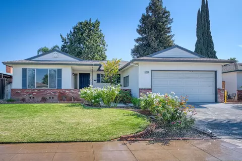 4118 N Ricewood Ave, Fresno, CA 93705