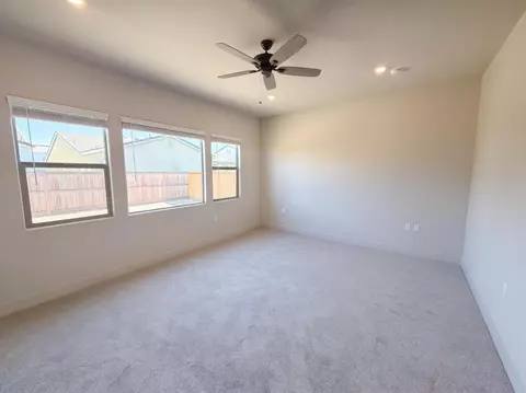 Living - 2287 N Marion Ave, Clovis, CA 93619 photo 3 of 3