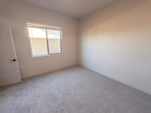 Bedroom - 2287 N Marion Ave, Clovis, CA 93619 photo 5 of 9