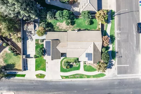 View/Area - 3110 Doubletree Way, Madera, CA 93637 photo 3 of 6