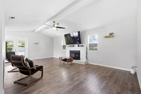 Living - 3110 Doubletree Way, Madera, CA 93637 photo 1 of 3