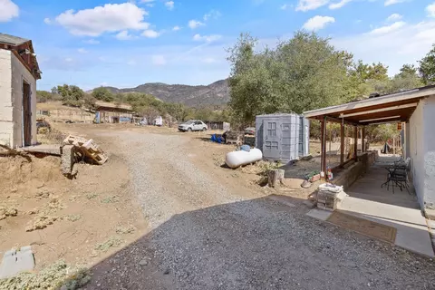 Exterior - 37590 E Kings Canyon Rd, Dunlap, CA 93621 photo 5 of 11