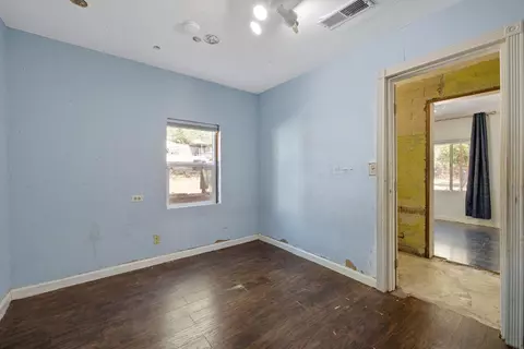 Bedroom - 37590 E Kings Canyon Rd, Dunlap, CA 93621 photo 4 of 4