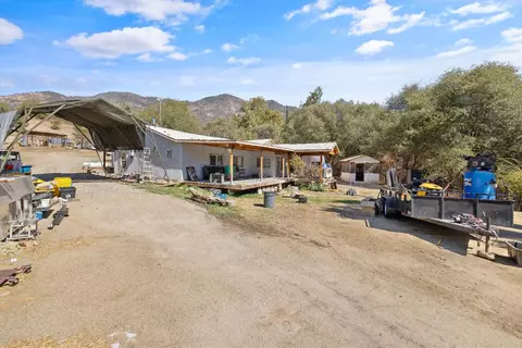 Exterior - 37590 E Kings Canyon Rd, Dunlap, CA 93621 photo 2 of 11