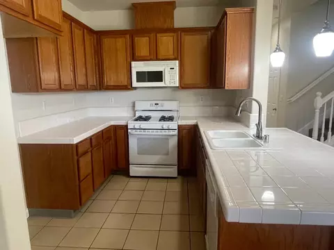 Kitchen - 1128 W Walter Ave #61, Fowler, CA 93625 photo 1 of 1