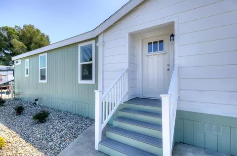 1650 Villa Ave #48, Clovis, CA 93612 photo 3