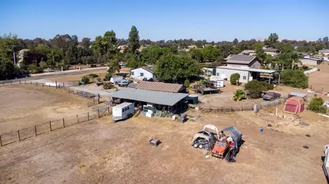 View/Area - 6136 N Bethel Ave, Clovis, CA 93619 photo 3 of 6