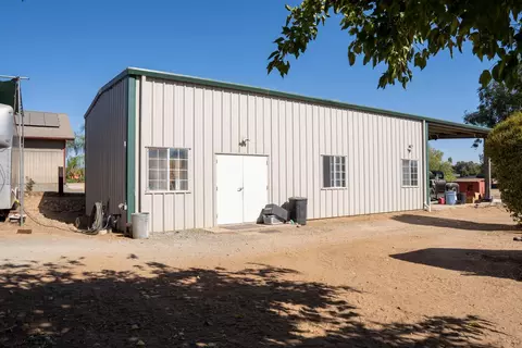 Other - 6136 N Bethel Ave, Clovis, CA 93619 photo 3 of 8
