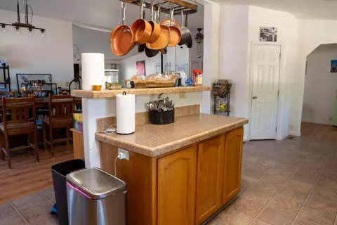Kitchen - 6136 N Bethel Ave, Clovis, CA 93619 photo 3 of 3