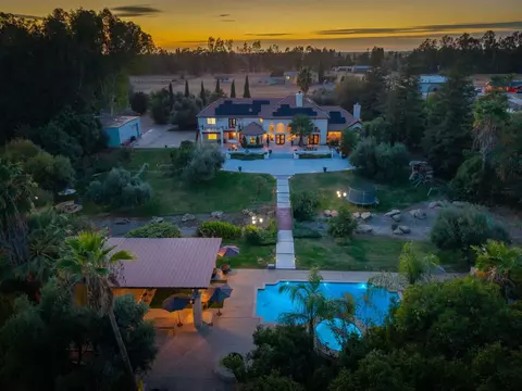View/Area - 5334 N Marjan Ave, Clovis, CA 93619 photo 4 of 12
