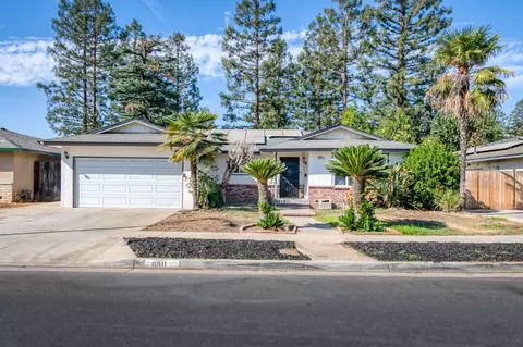 6811 N Backer Ave, Fresno, CA 93710