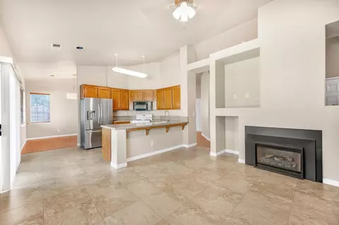 Living - 2137 Goshen Ave, Clovis, CA 93611 photo 5 of 5
