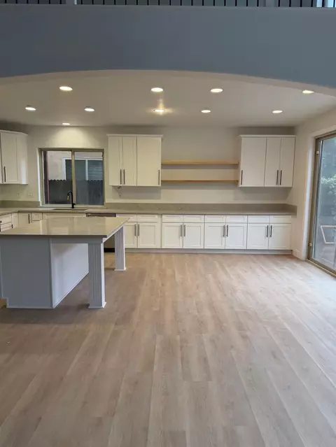 Kitchen - 1823 Houston Ave, Clovis, CA 93619 photo 3 of 6