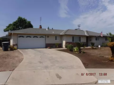 2178 Walton Ave, Sanger, CA 93657 photo 2