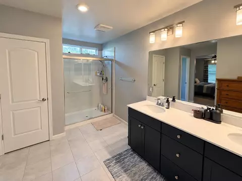 Bath - 3242 Simental Ave, Clovis, CA 93619 photo 1 of 3
