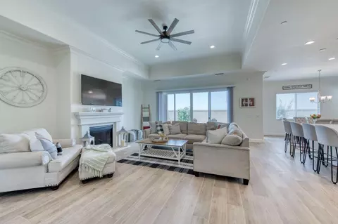 Living - 3965 Buckingham Ave, Clovis, CA 93619 photo 3 of 3