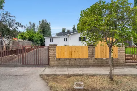 175 W Pinedale Ave, Pinedale, CA 93650