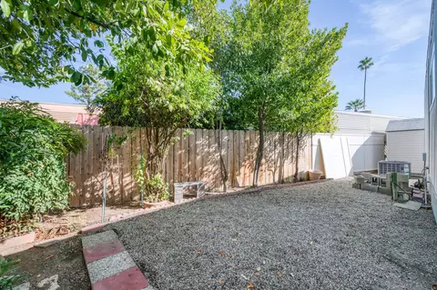 1724 Minnewawa Ave #98, Clovis, CA 93612 photo 27
