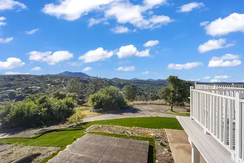 Exterior - 30450 Morgan Canyon Rd, Prather, CA 93651 photo 12 of 27