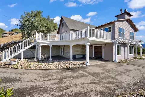 Exterior - 30450 Morgan Canyon Rd, Prather, CA 93651 photo 2 of 27