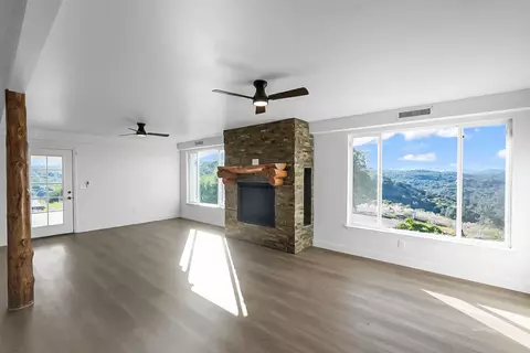 Living - 30450 Morgan Canyon Rd, Prather, CA 93651 photo 1 of 11
