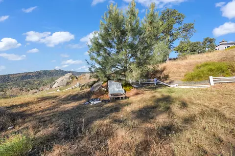 Exterior - 30450 Morgan Canyon Rd, Prather, CA 93651 photo 25 of 27
