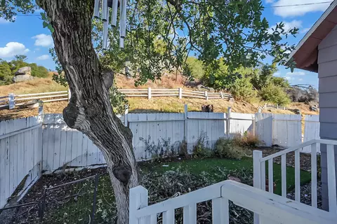 Exterior - 30450 Morgan Canyon Rd, Prather, CA 93651 photo 13 of 27