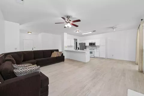 Living - 1436 E Cypress Ave, Reedley, CA 93654 photo 4 of 4