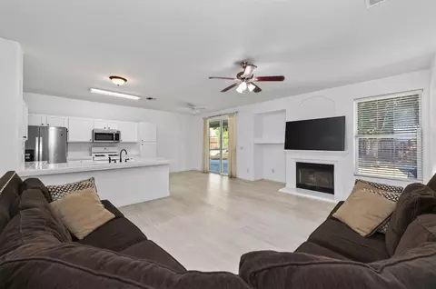 Living - 1436 E Cypress Ave, Reedley, CA 93654 photo 3 of 4