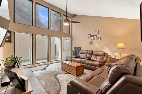 5965 E Shields Ave #183, Fresno, CA 93727