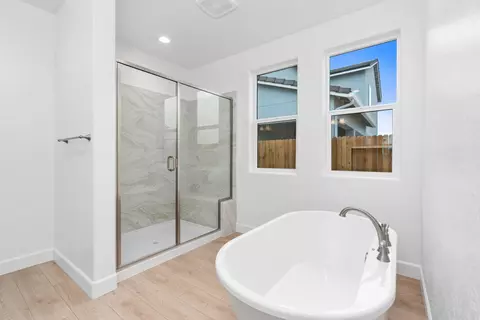 Bath - 295 N Laker Ln, Fowler, CA 93625 photo 1 of 2
