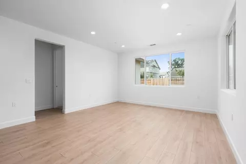 Living - 295 N Laker Ln, Fowler, CA 93625 photo 7 of 8