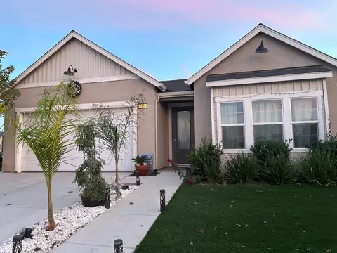 7233 W Keats Ave, Fresno, CA 93723