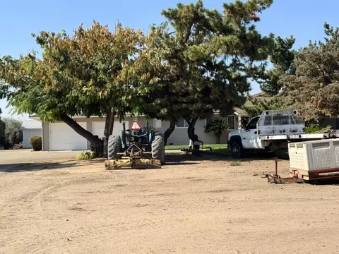 Exterior - 2183 S Highland Ave, Sanger, CA 93657 photo 1 of 6
