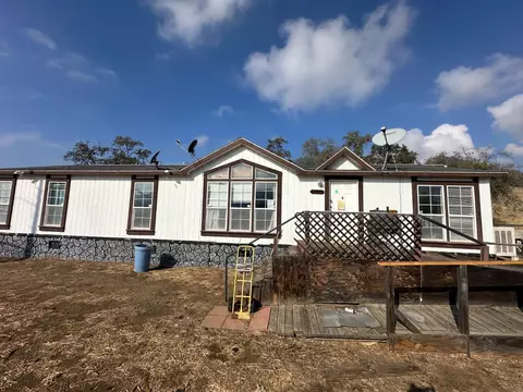 35456 George Smith Rd, Yokuts Valley, CA 93675