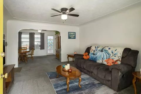 Other - 417 N O St, Madera, CA 93637 photo 2 of 5