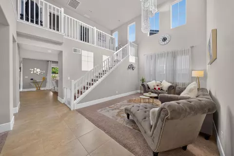 Entry Way - 1855 N Whitehorse Ln, Clovis, CA 93619 photo 4 of 12