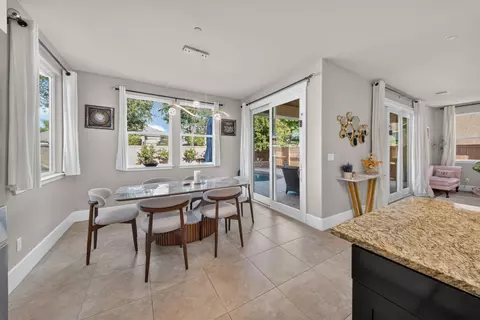 Dining - 1855 N Whitehorse Ln, Clovis, CA 93619 photo 2 of 7