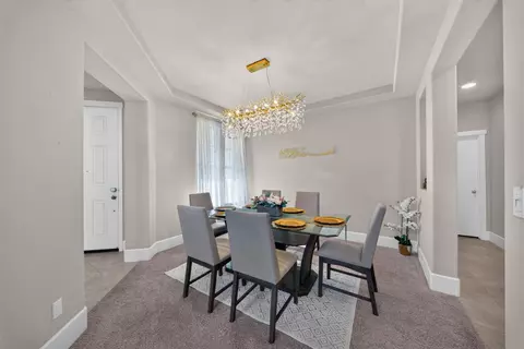 Dining - 1855 N Whitehorse Ln, Clovis, CA 93619 photo 5 of 7