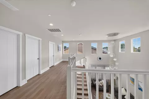 Entry Way - 1855 N Whitehorse Ln, Clovis, CA 93619 photo 9 of 12