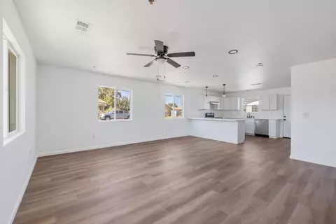 Living - 1950 Van Horn St, Selma, CA 93662 photo 1 of 4