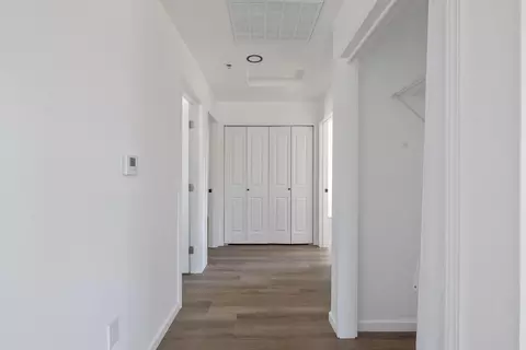 Entry Way - 1950 Van Horn St, Selma, CA 93662 photo 1 of 2