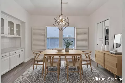 Dining - 467 S Maple Dr, Reedley, CA 93654 photo 2 of 3