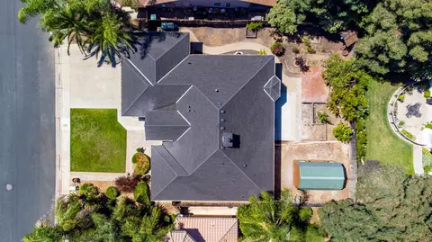 View/Area - 467 S Maple Dr, Reedley, CA 93654 photo 1 of 7