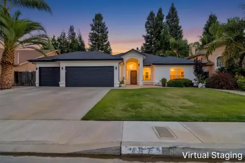 Exterior - 467 S Maple Dr, Reedley, CA 93654 photo 3 of 15