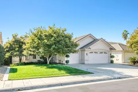 4515 W Oswego Ave, Fresno, CA 93722
