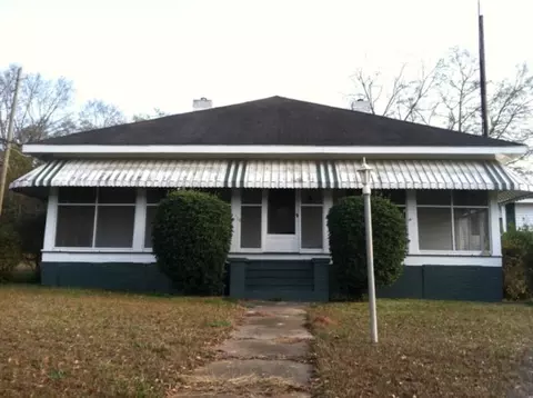 1002 Boulevard St, Valley, AL 36854 photo 1